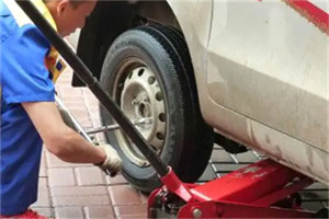 章贡区附近拖车24小时服务热线电话